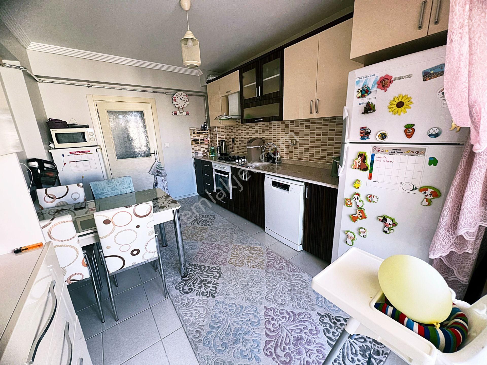 Şentepenin Göbeğinde Seval Ve Piri Cadde Arası Satlık 3+1 Daire - Görsel 2