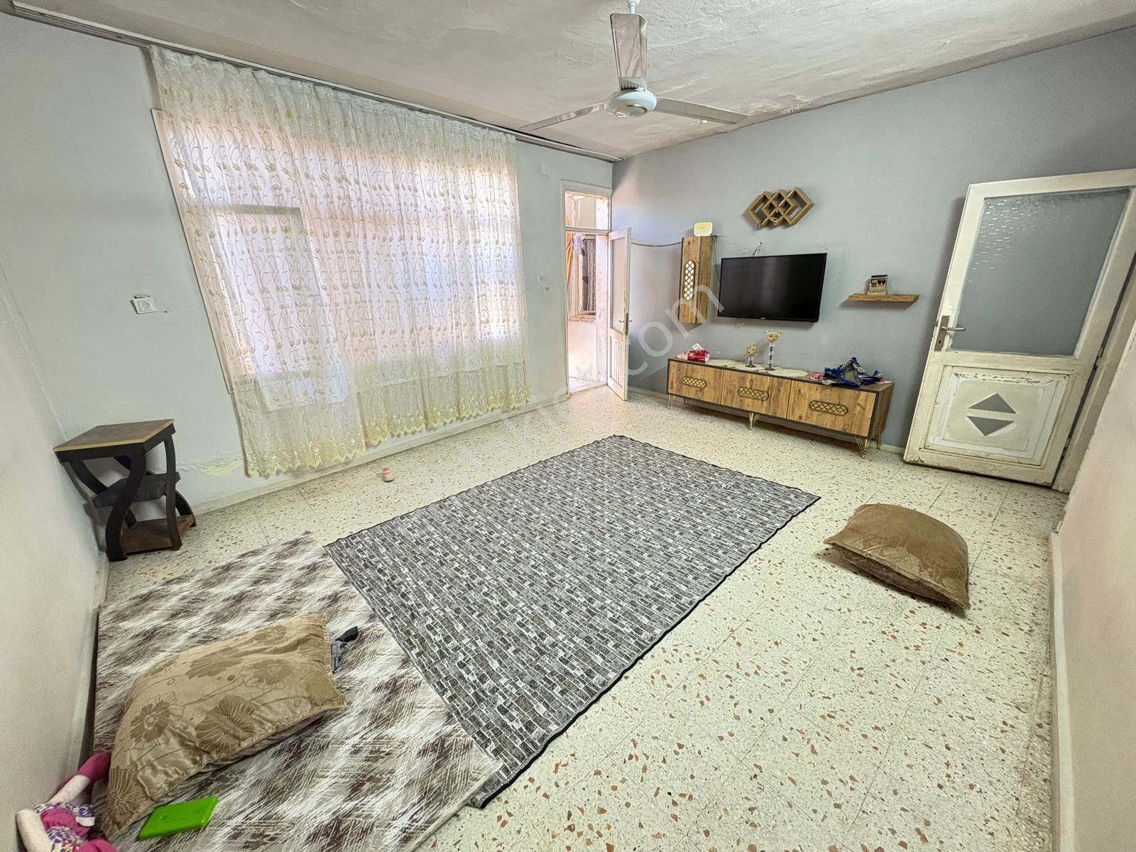 Prestij'den Sağlık'ta Emsalsiz Fiyata 3 Katlı Müstakil Bina - Görsel 14