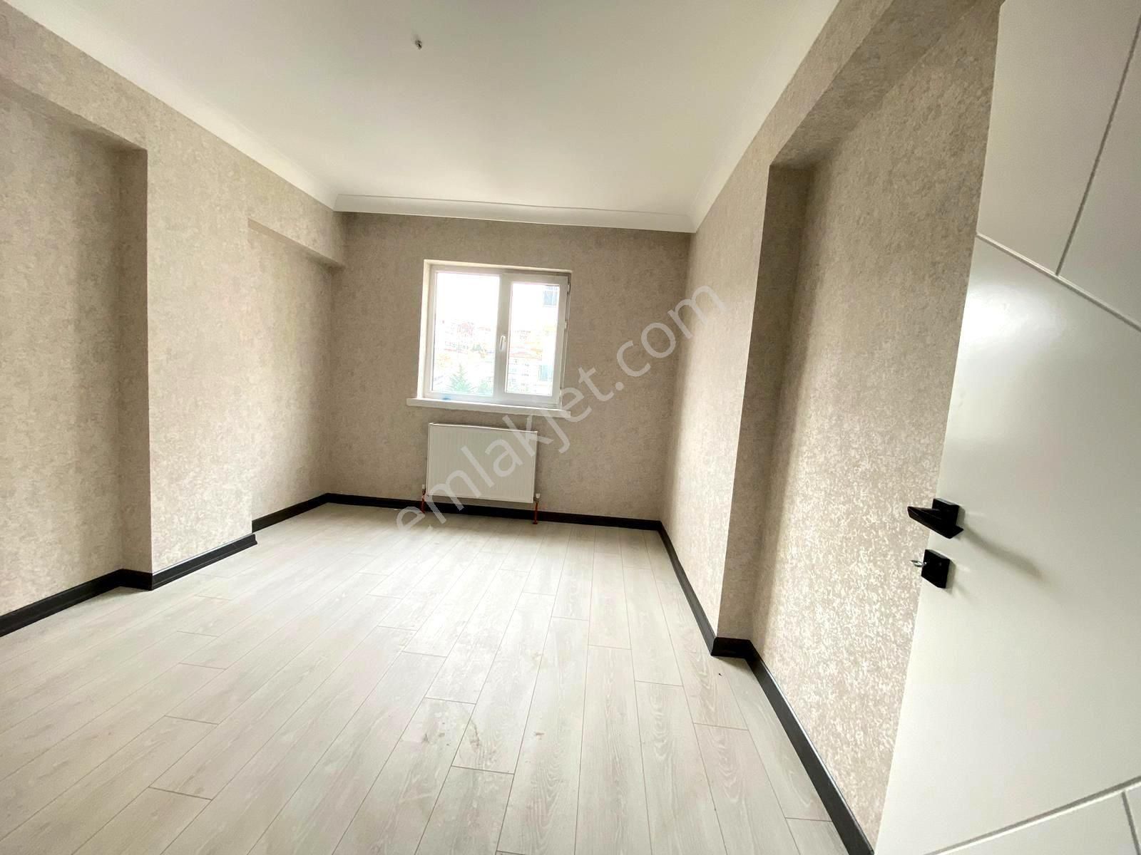 Uzman Emlak' 19 Mayıs Mh Özgürlük Caddesinde Orta Katta Full Yapılı 3+1 Daire - Görsel 10