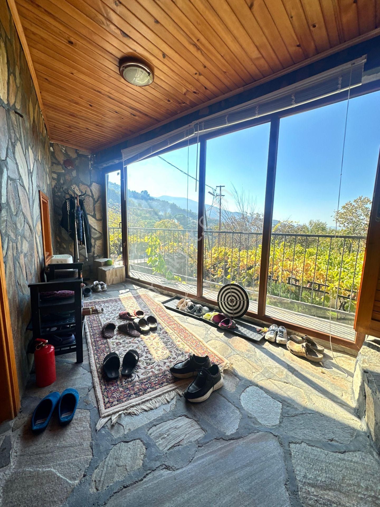 A Plus Gayrimenkulden Kaplan Köyünde Satılık 5+1 Müstakil Taş Ev - Görsel 14