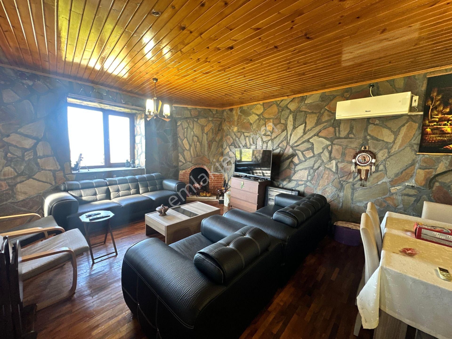 A Plus Gayrimenkulden Kaplan Köyünde Satılık 5+1 Müstakil Taş Ev - Görsel 8