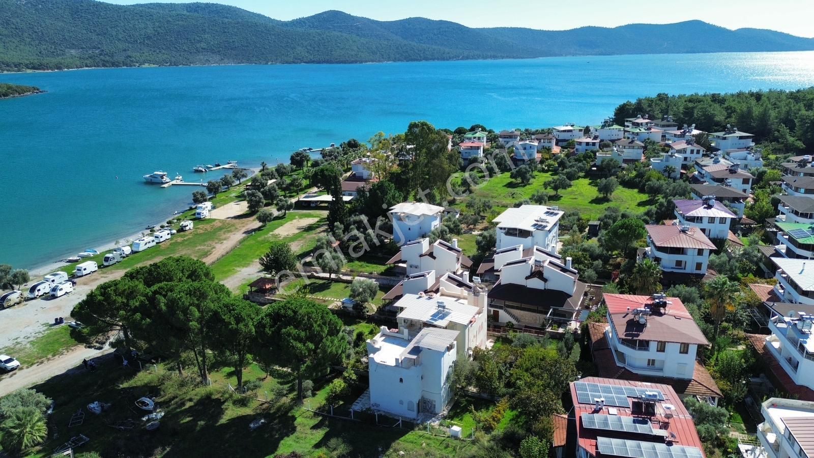 Denıze Sıfır, Zarafetın Ve Mavının Buluştuğu Rüya Gıbı Vılla - Görsel 15