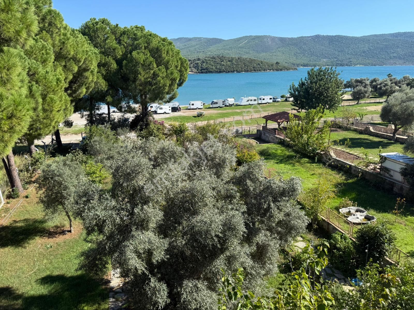 Denıze Sıfır, Zarafetın Ve Mavının Buluştuğu Rüya Gıbı Vılla - Görsel 35