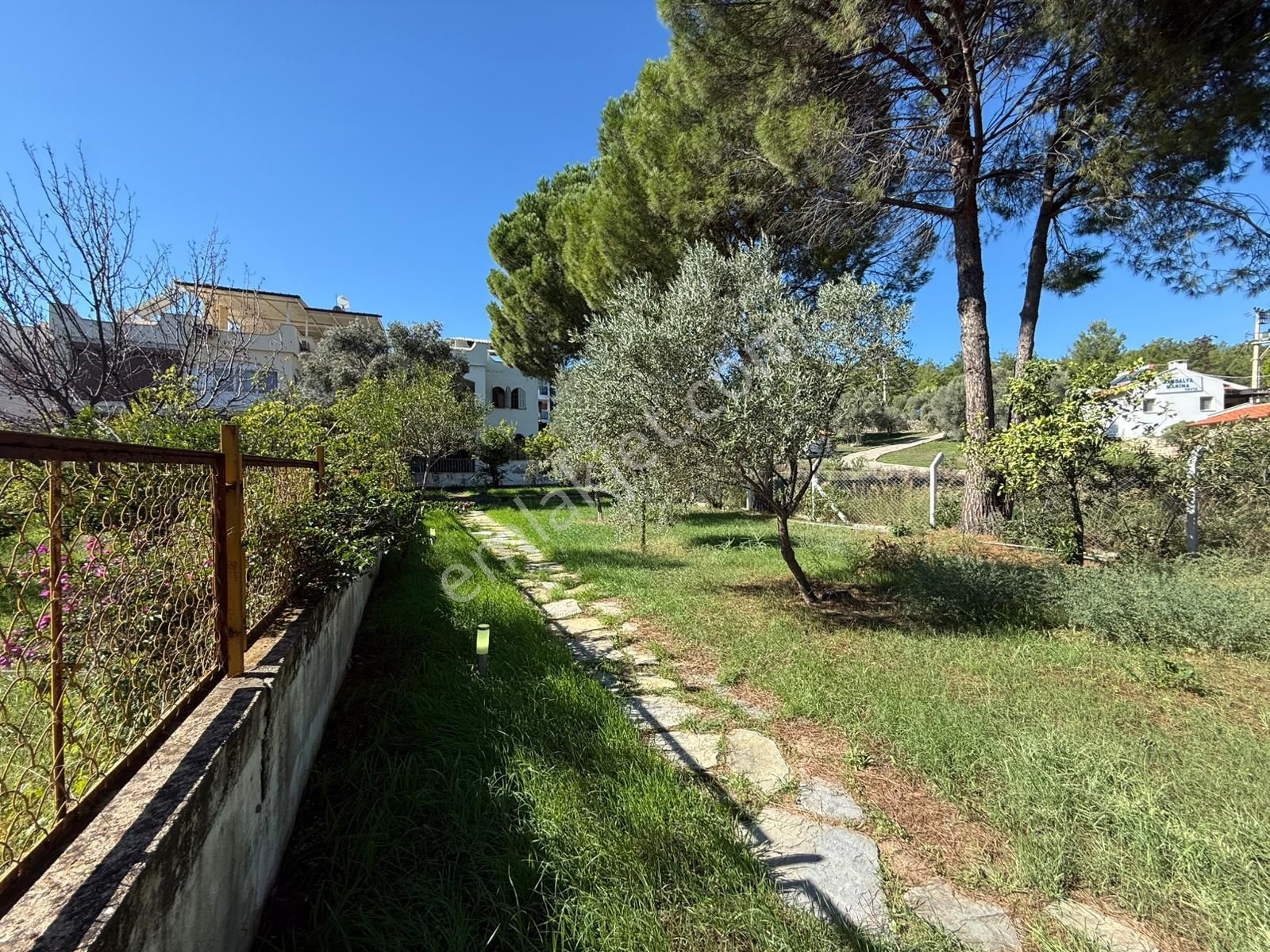 Denıze Sıfır, Zarafetın Ve Mavının Buluştuğu Rüya Gıbı Vılla - Görsel 9