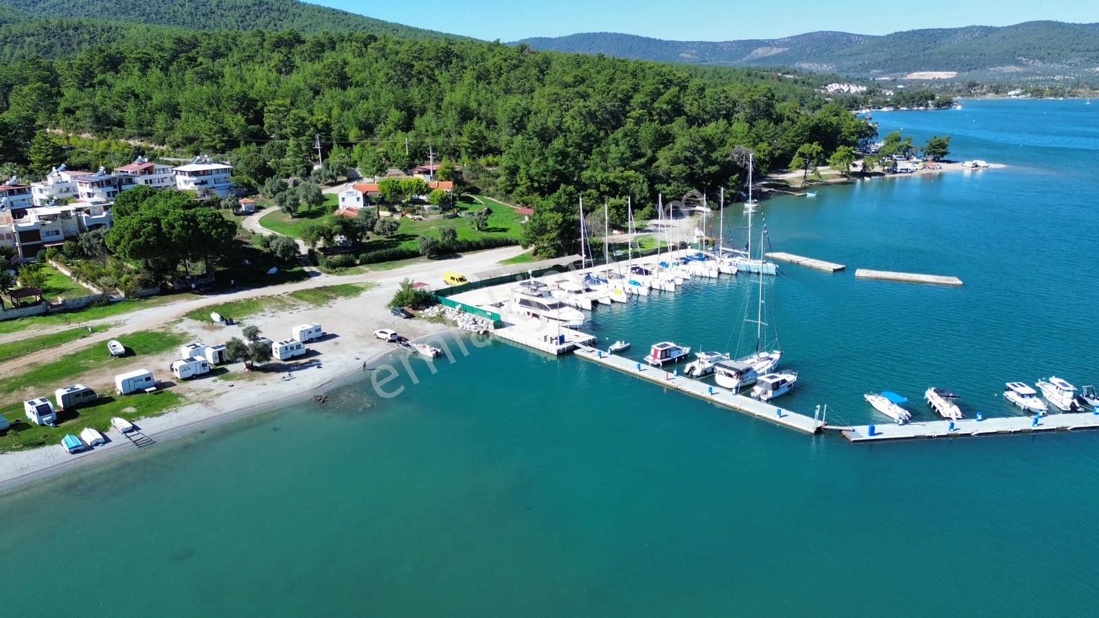 Denıze Sıfır, Zarafetın Ve Mavının Buluştuğu Rüya Gıbı Vılla - Görsel 2