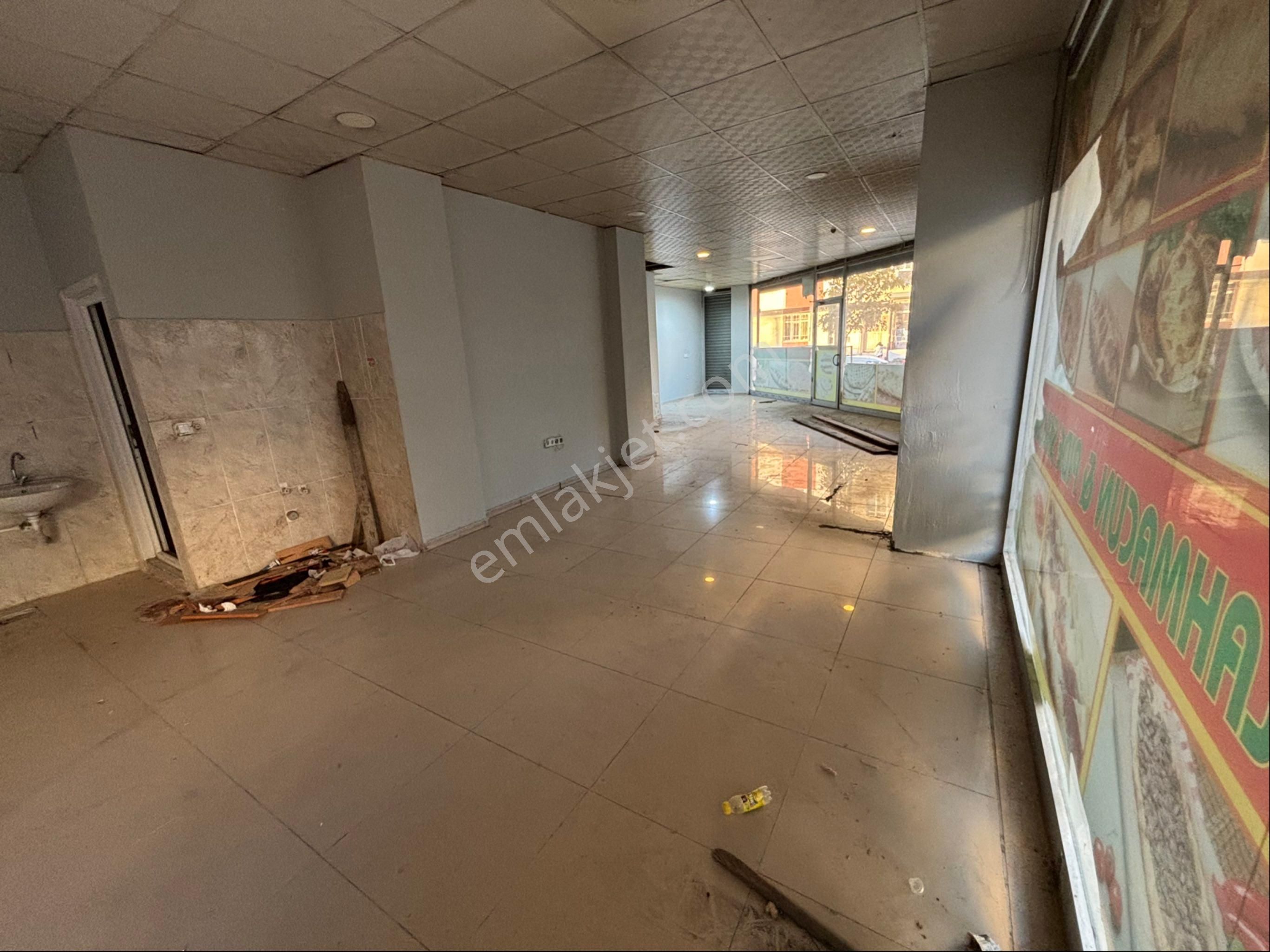 Turgut Emlaktan Güvercintepe’de Satılık 120m2 Dükkan Cadde Köşe Başı - Görsel 9