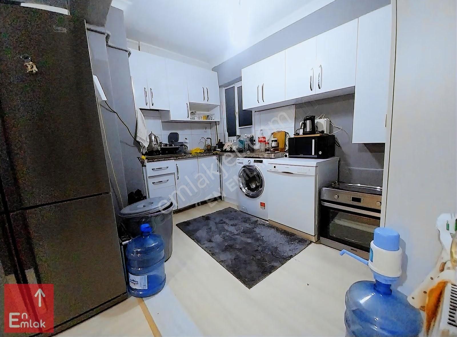 Kısmi Deniz Manzaralı, Geniş, 2 Oda 1 Salon Daire - Görsel 2