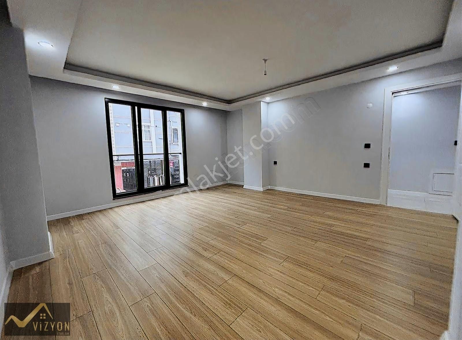 Emek Mahallesinde Kaçmaz Fırsat! Hemen Tapu Teslim