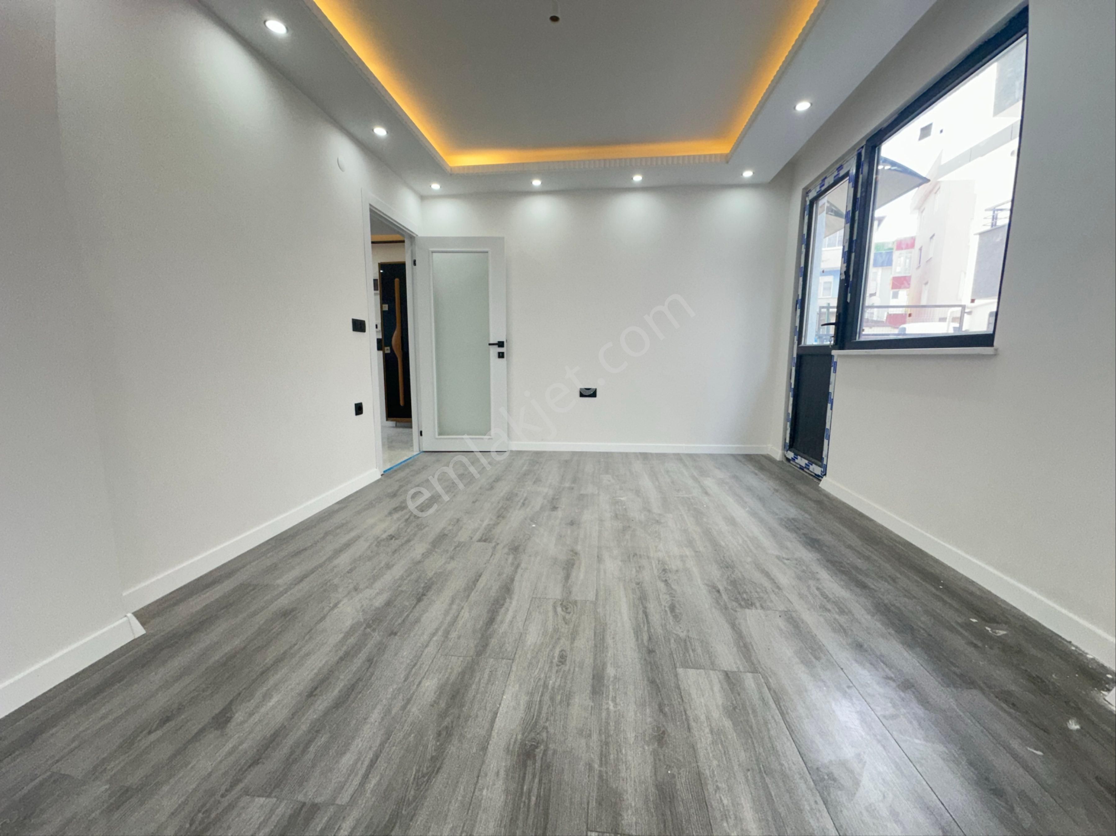 Vizyon Emlak'tan Marmaray'ın Yanı Başında Lüks 2+1 Daire - Görsel 4