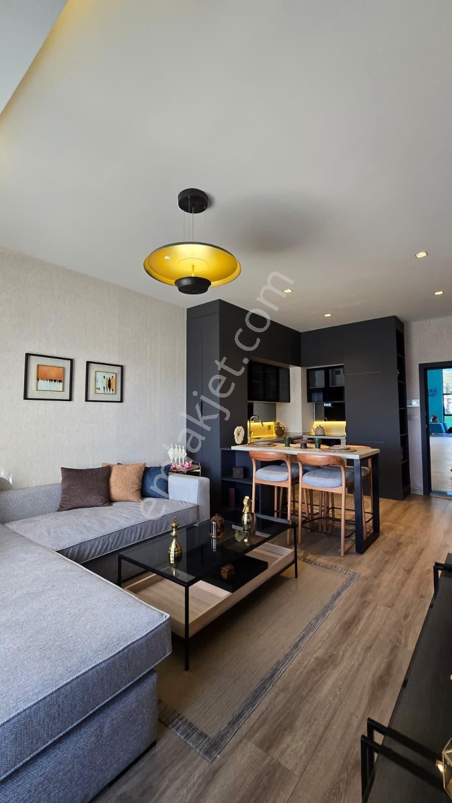 Saraycık'ta Finest Bulvar'da Cadde Üstü 1+1 Satılık Daire - Görsel 4