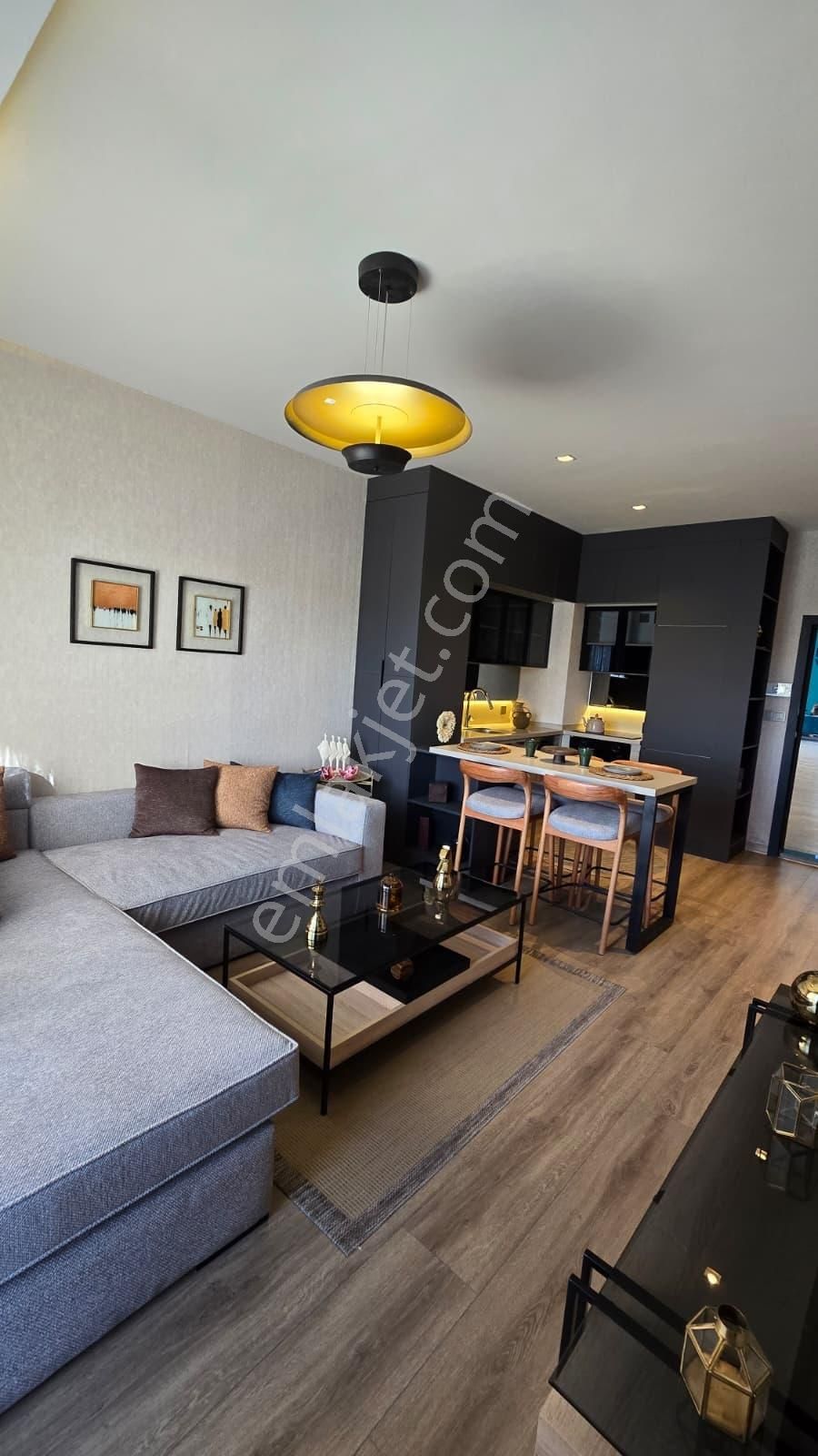 Saraycık'ta Finest Bulvar'da Cadde Üstü 1+1 Satılık Daire - Görsel 5