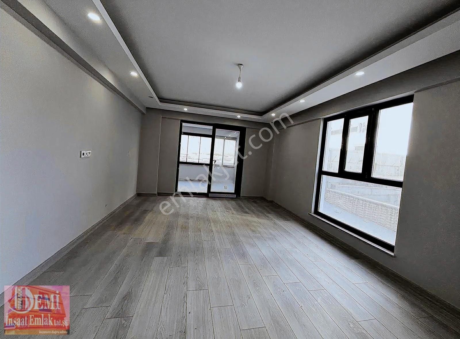 8.katlılar Bölgesi 30m2 Balkonlu Ön Cephe 2+1 120 M2 Dairemiz - Görsel 2
