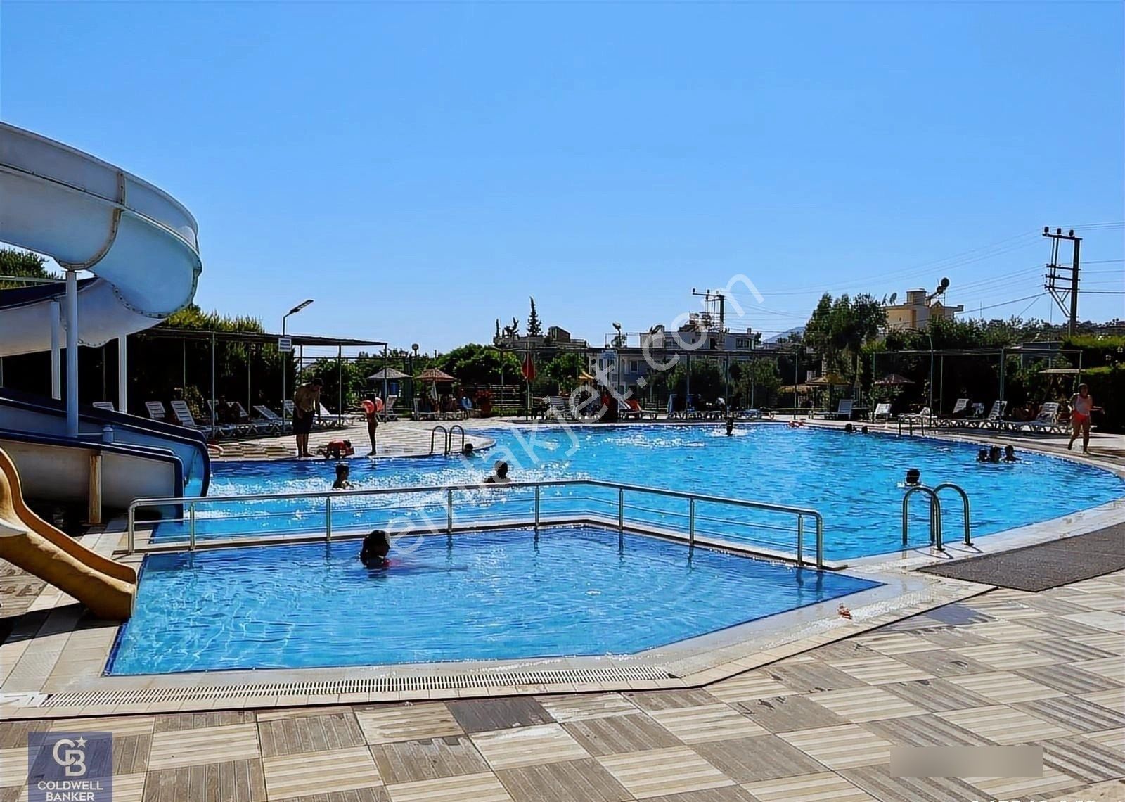 Kıyıkışlacıkta Site İçerisinde Geniş Bahçeli 3+1 Müstakil Villa - Görsel 12