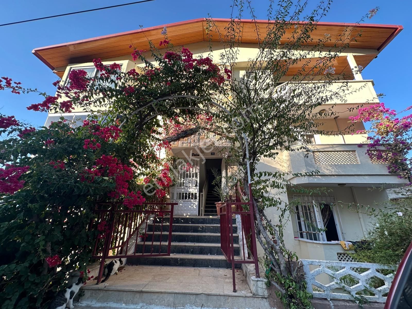 Saray Mahallesi Kalede 1+1 Eşyalı Kiralık Daire - Görsel 20