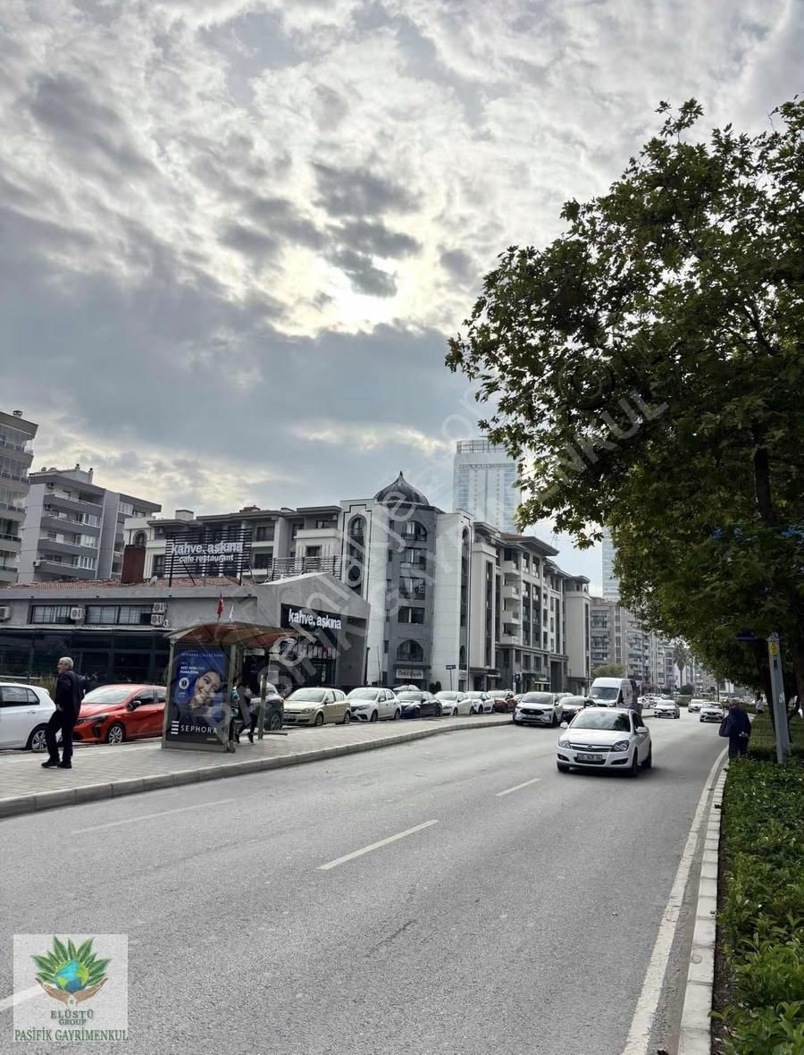 Pasifikten Bayraklı Sakarya Caddesi Üzeri Kiralık 2+1 Ofisler - Görsel 22