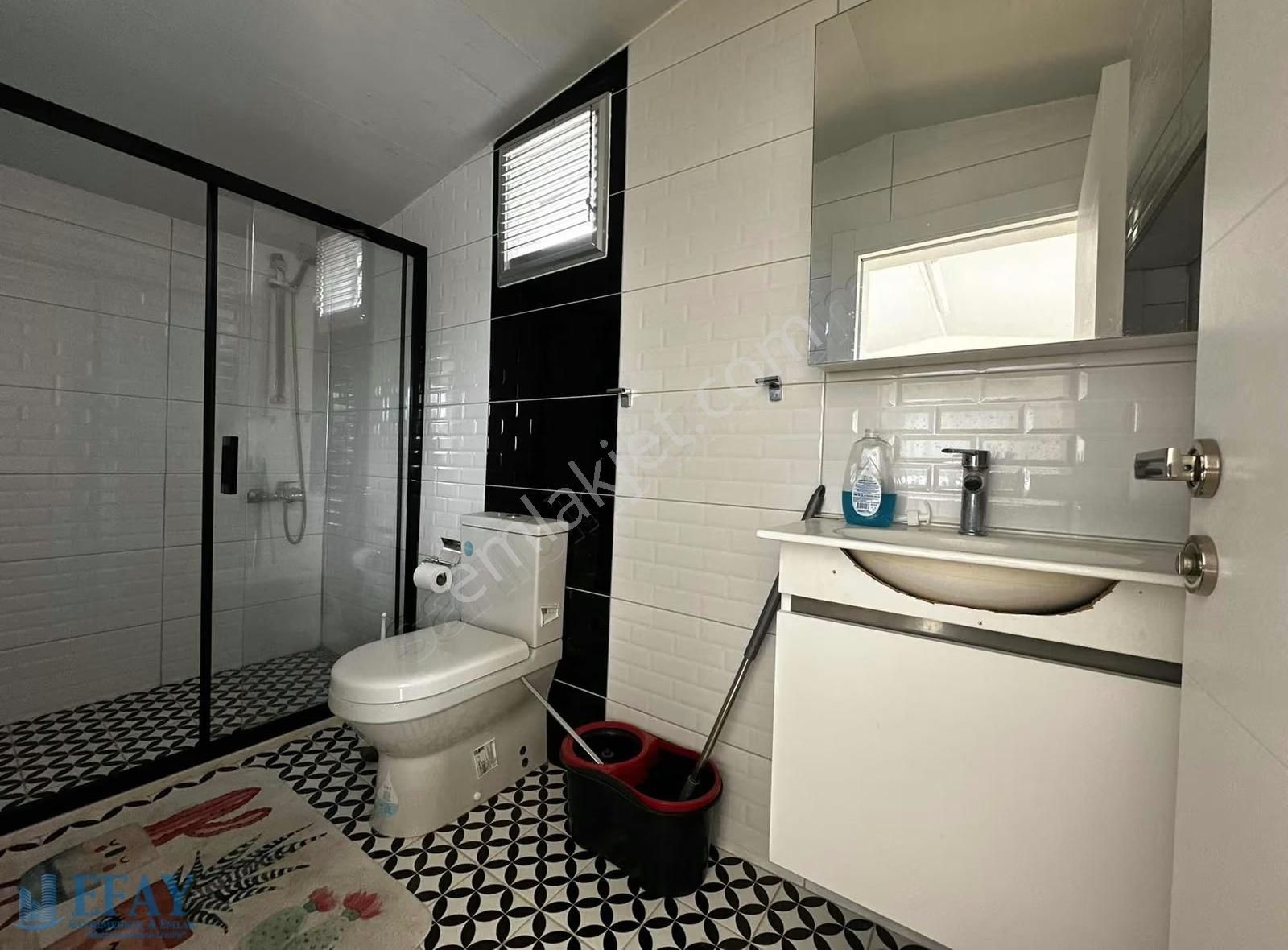 Denize 120m Mesafede 4+1 Bakımlı Masrafsız Yazlık Villa - Görsel 7