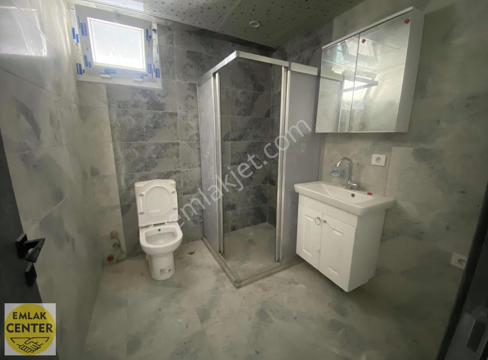 Emlak Center'dan Muradiye'de 1+1 Yerden Isıtmalı, Sıfır Daire - Görsel 7
