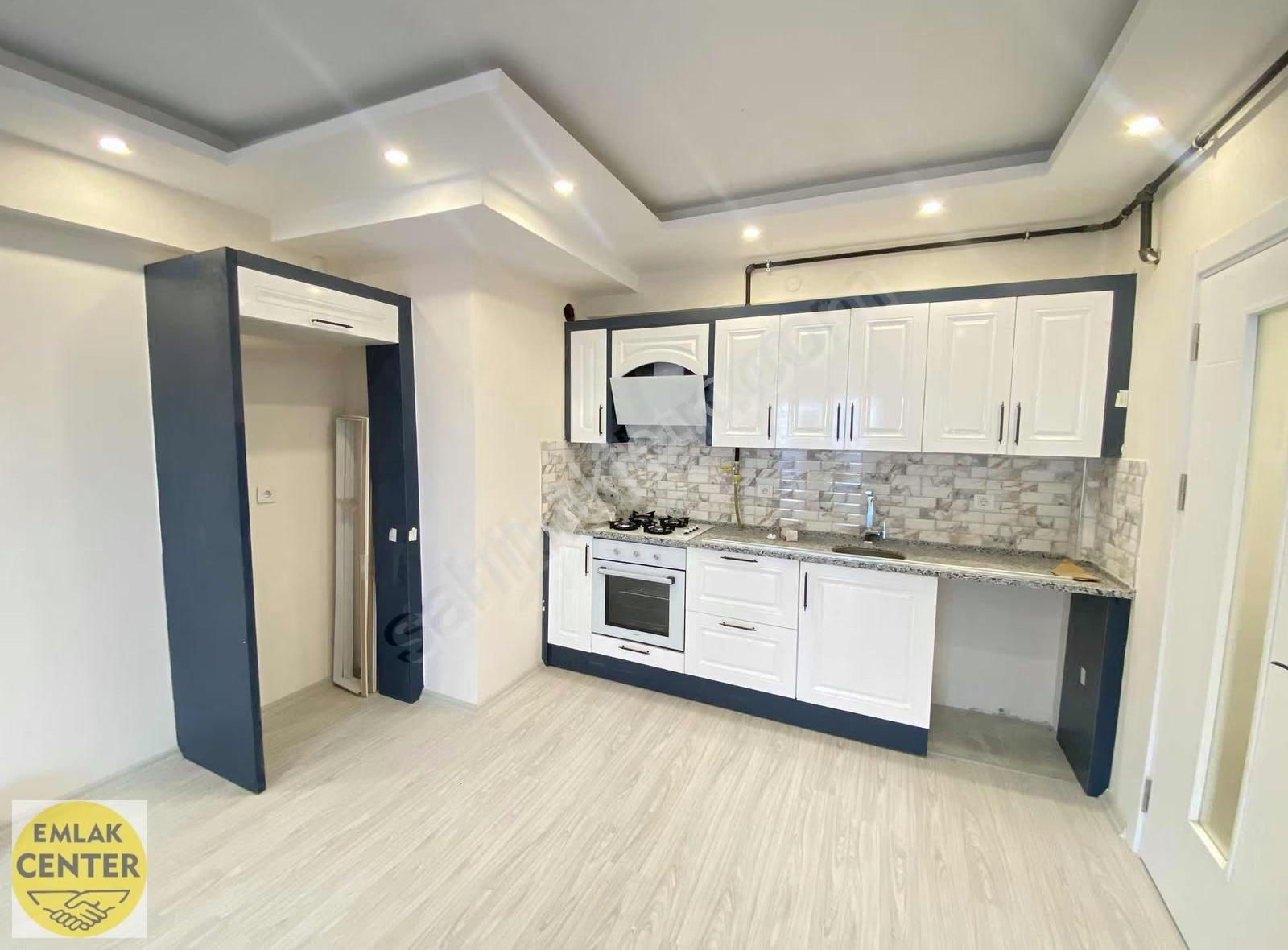Emlak Center'dan Atatürk Ortaokulu Yanı, 2+1 Satılık Sıfır Daire