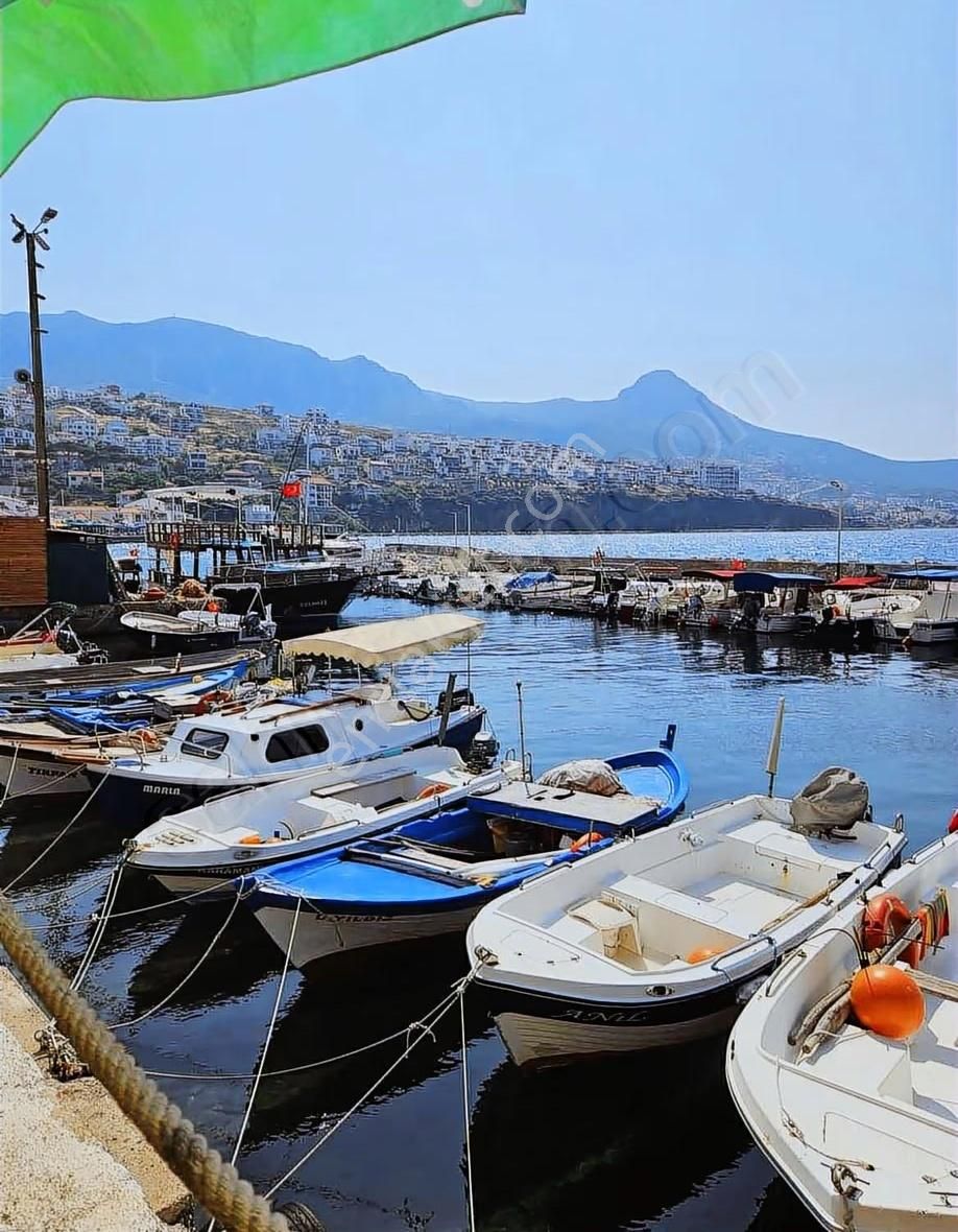 İzmir'in En Çok Değer Kazanan Bölgesinde Denize Yakın 911 M2