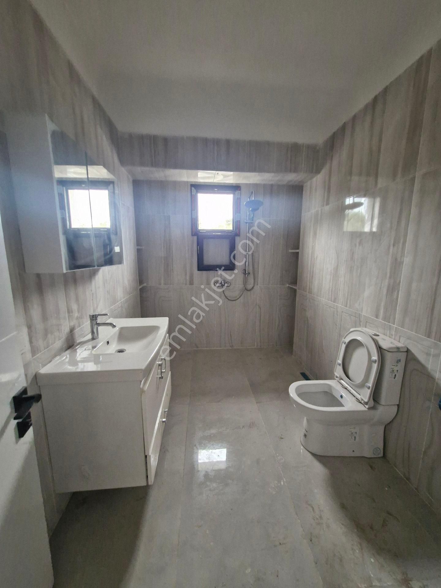 Merkez'den İzmir Dikili Bademli Mh.'de Modern Ve Şık 5+2 - Görsel 24