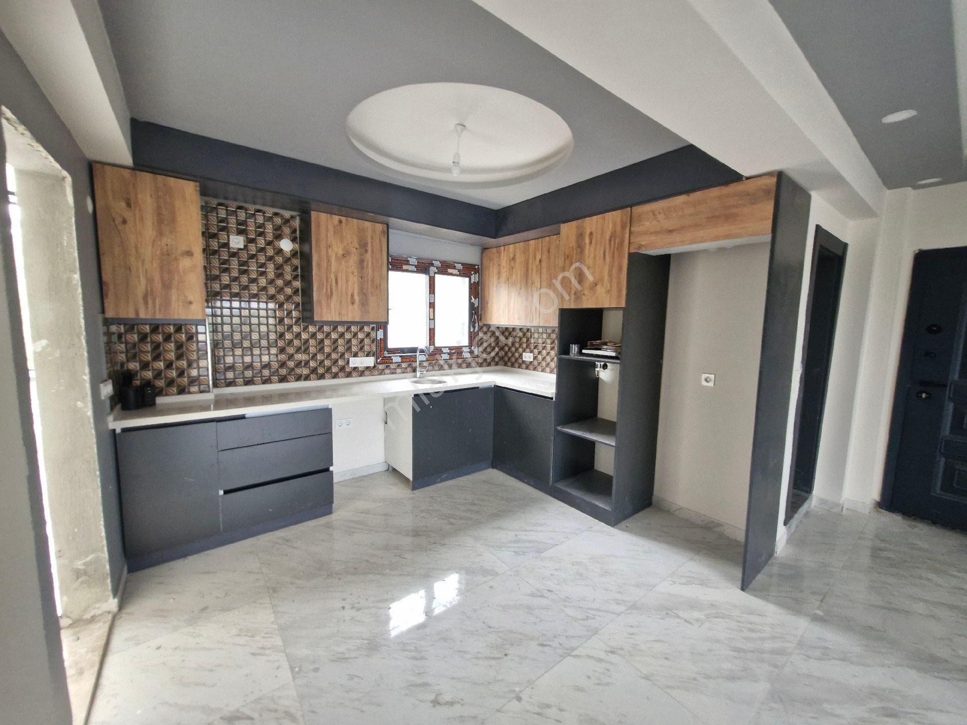 Merkez'den İzmir Dikili Bademli Mh.'de Modern Ve Şık 5+2 - Görsel 12