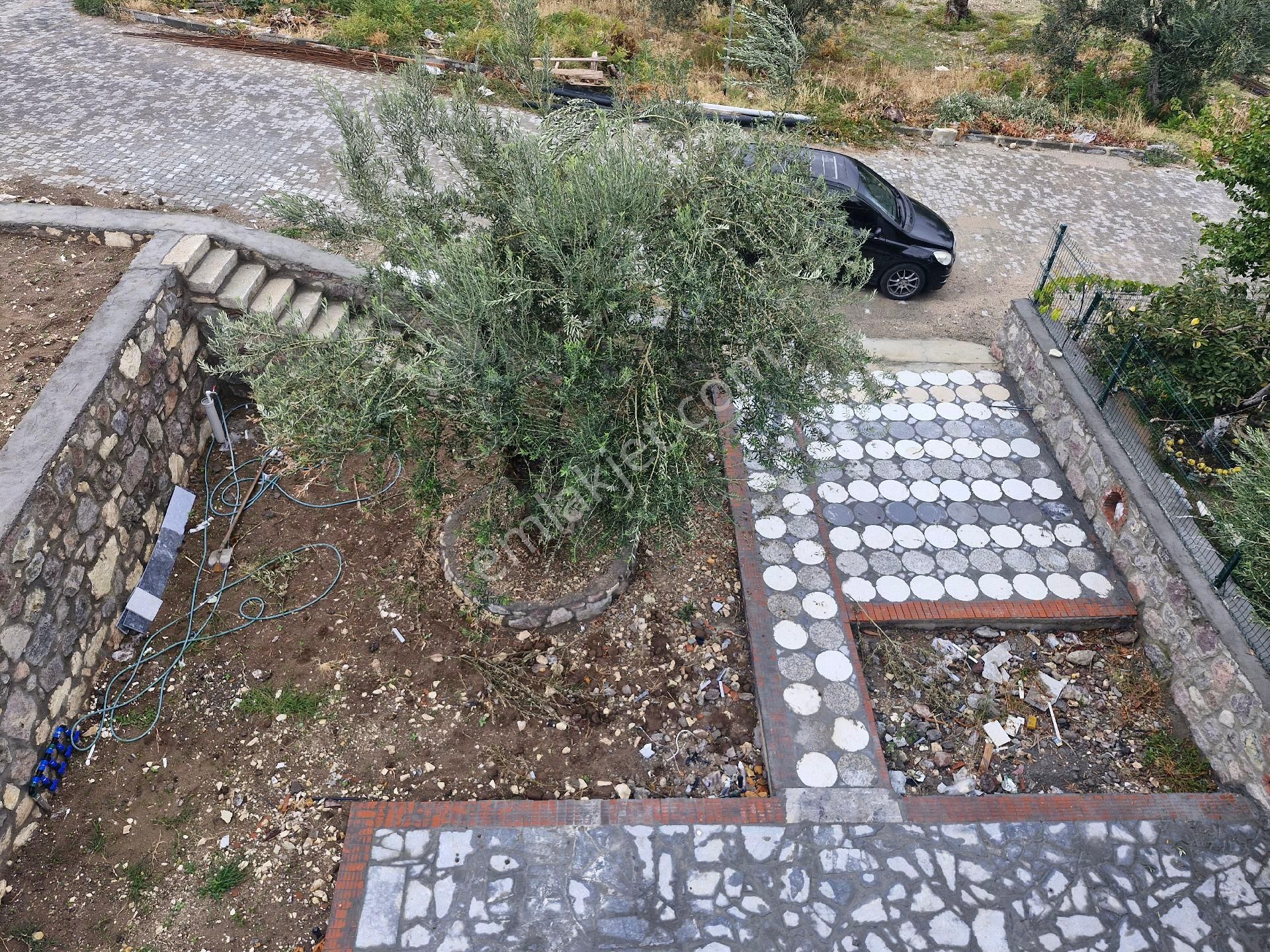 Merkez'den İzmir Dikili Bademli Mh.'de Modern Ve Şık 5+2 - Görsel 28