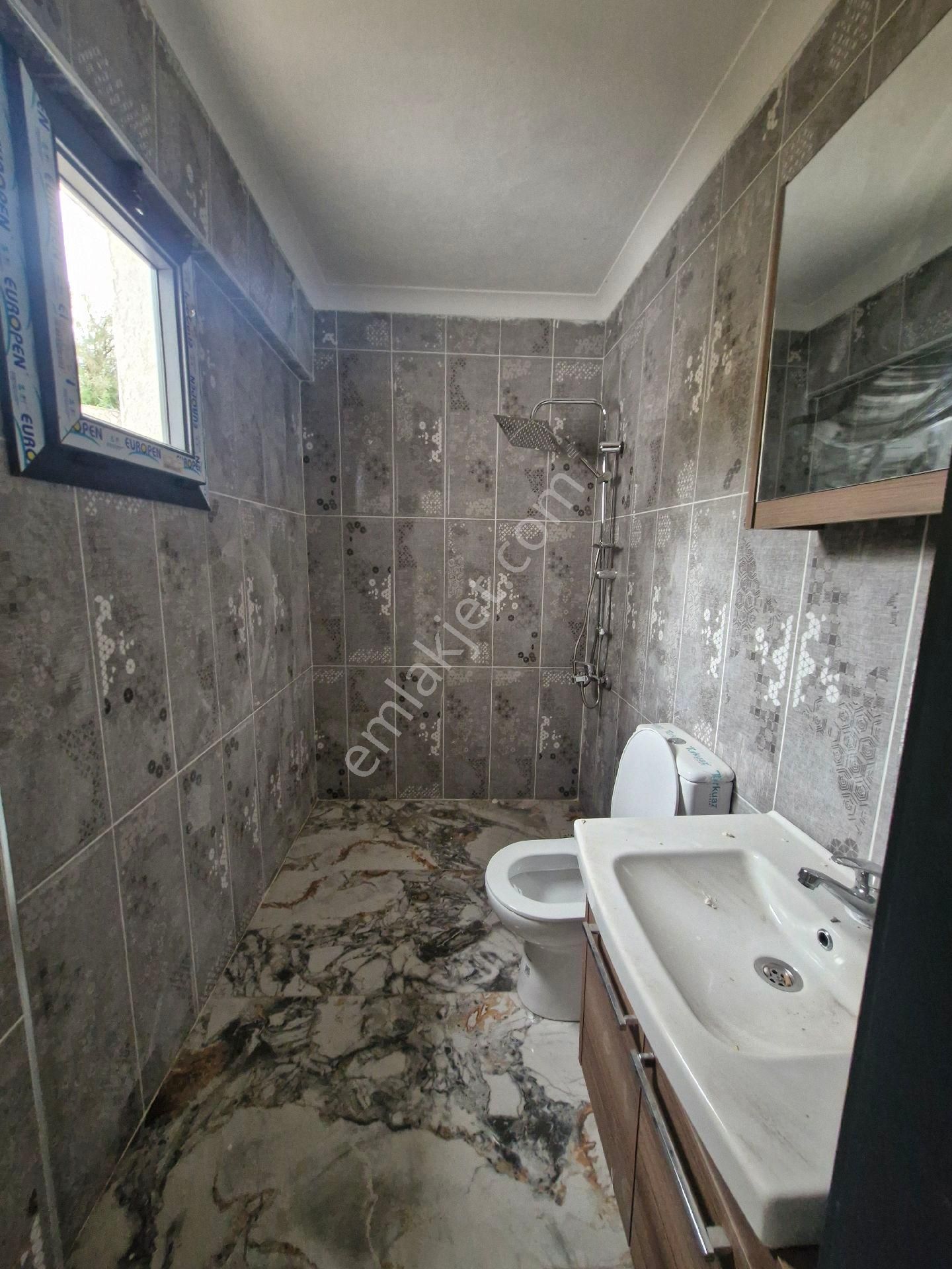 Merkez'den İzmir Dikili Bademli Mh.'de Modern Ve Şık 5+2 - Görsel 10