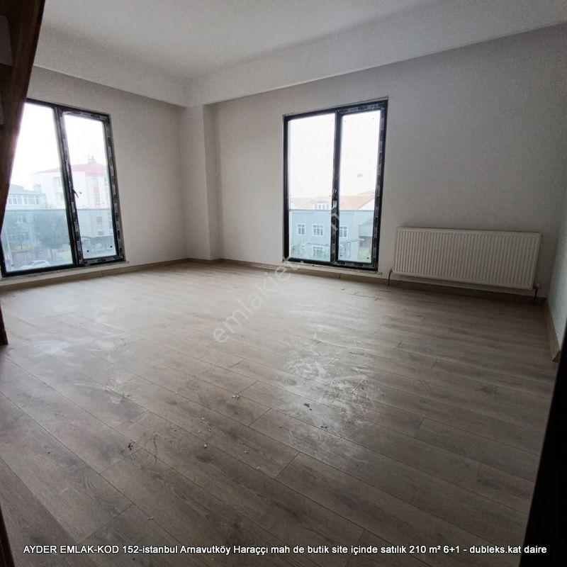 İstanbul Arnavutköy Haraççı Mah De Butik Site İçinde Satılık 210 M² 6+1 - Dubleks.kat Daire - Görsel 10