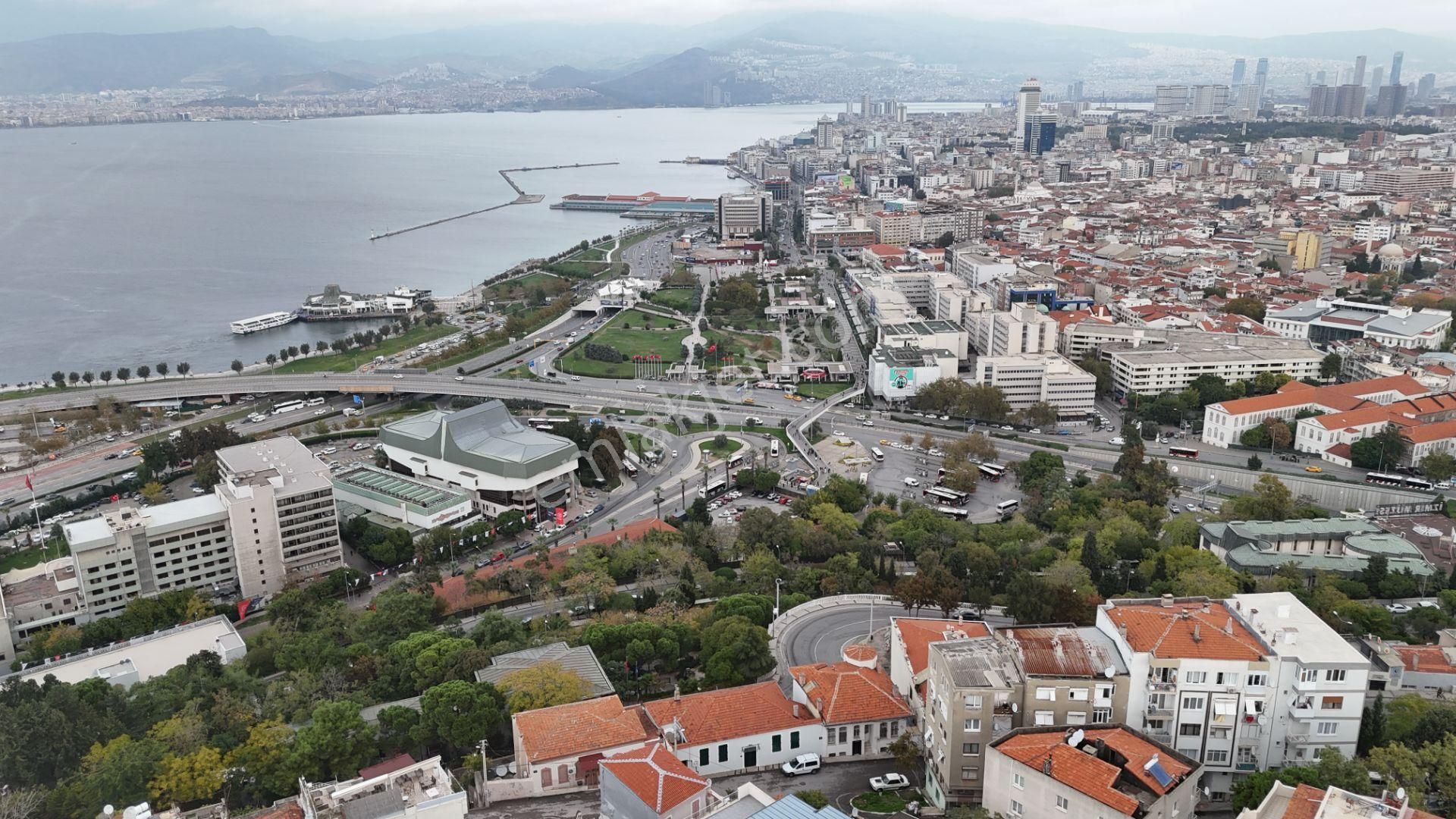 İzmir Varyant'ta Tarihi Ve Mimari Değeriyle Nadir Bulunan Konak - Görsel 10