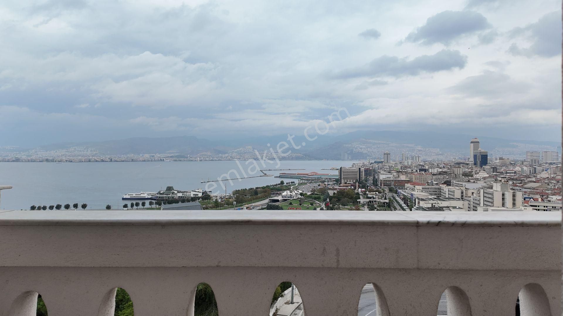 İzmir Varyant'ta Tarihi Ve Mimari Değeriyle Nadir Bulunan Konak - Görsel 13