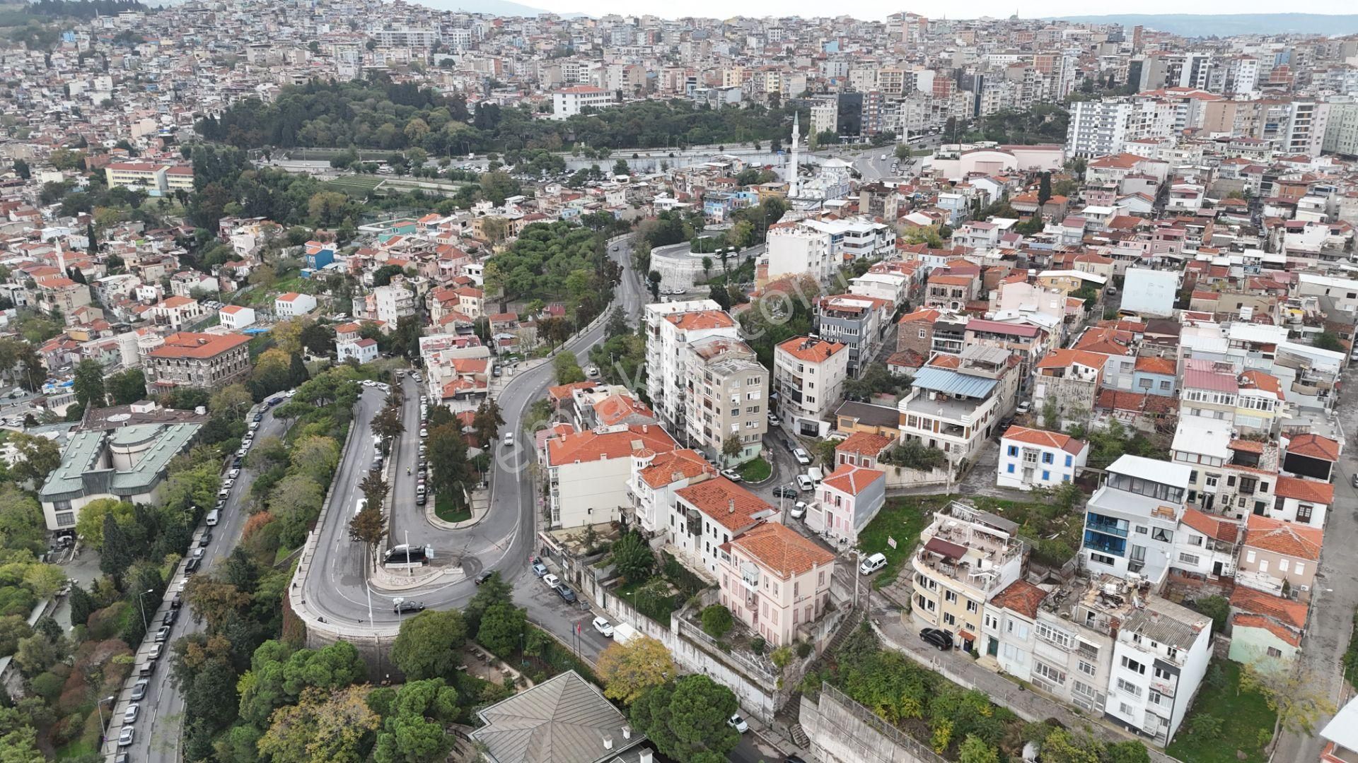 İzmir Varyant'ta Tarihi Ve Mimari Değeriyle Nadir Bulunan Konak - Görsel 5