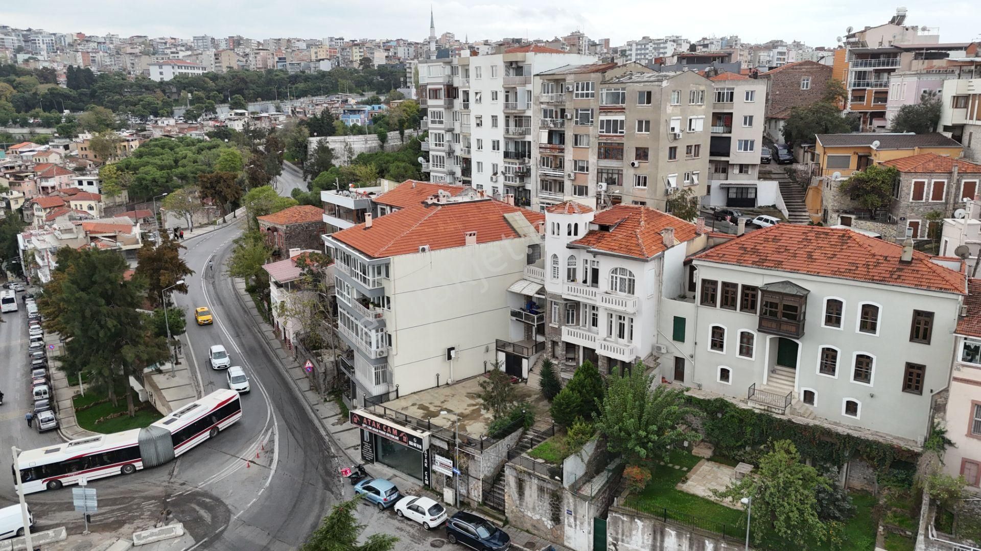 İzmir Varyant'ta Tarihi Ve Mimari Değeriyle Nadir Bulunan Konak - Görsel 15