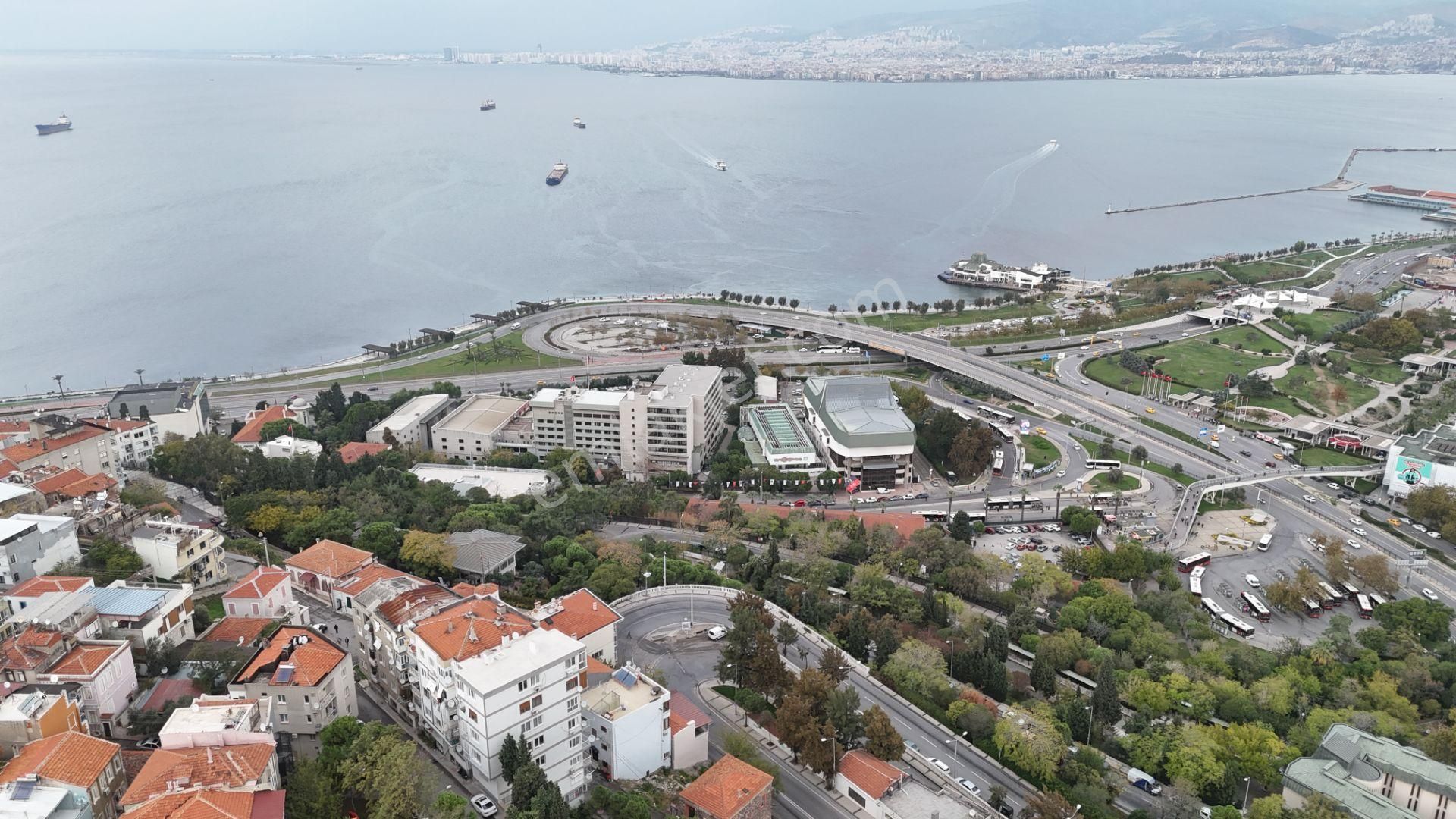 İzmir Varyant'ta Tarihi Ve Mimari Değeriyle Nadir Bulunan Konak - Görsel 24