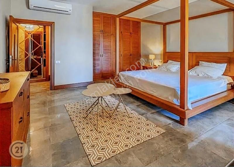 Century21 Point'den Bodrum Kale Ve Deniz Manzaralı Villa - Görsel 5