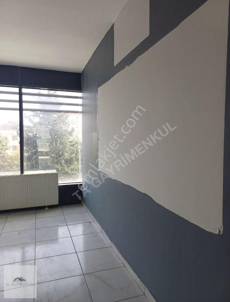 Ta Gayrimenkul Den Yatırımlık Tepeüstü Meydan Da İş Merkezi - Görsel 27