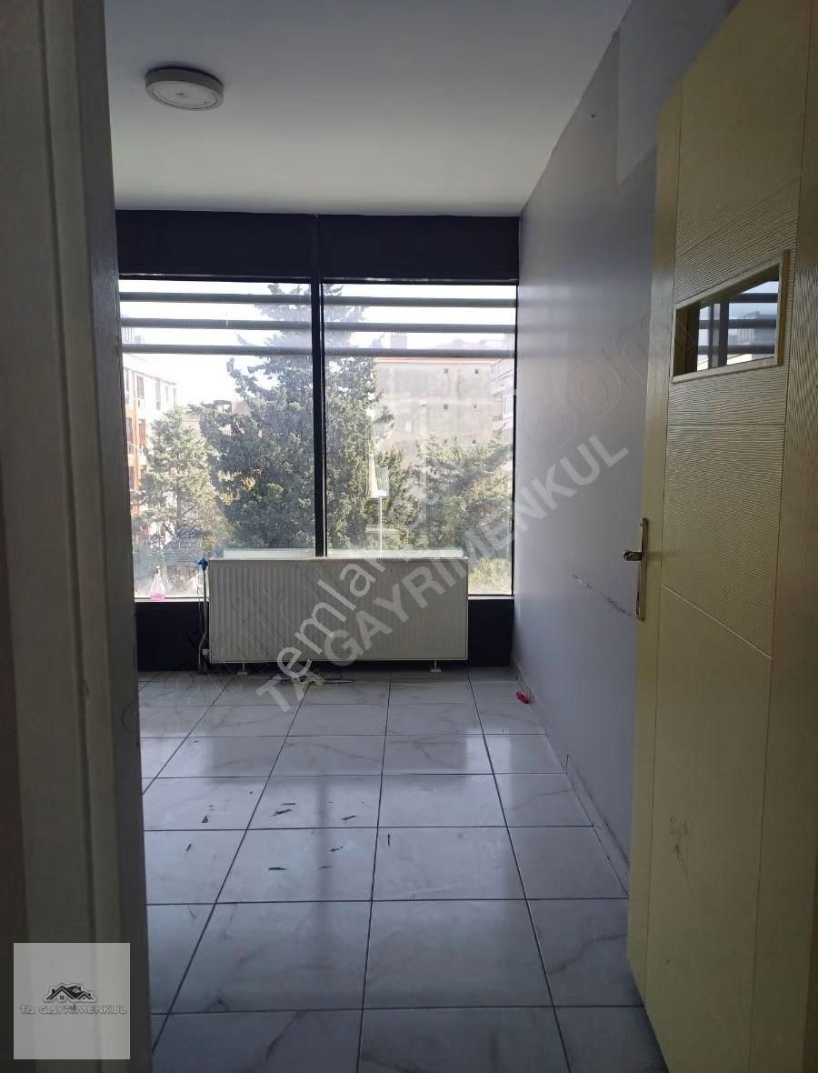 Ta Gayrimenkul Den Yatırımlık Tepeüstü Meydan Da İş Merkezi - Görsel 4