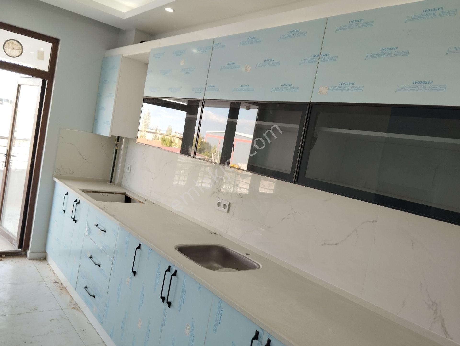 Akşehir Demirhah Emlaktan Satılık Daire