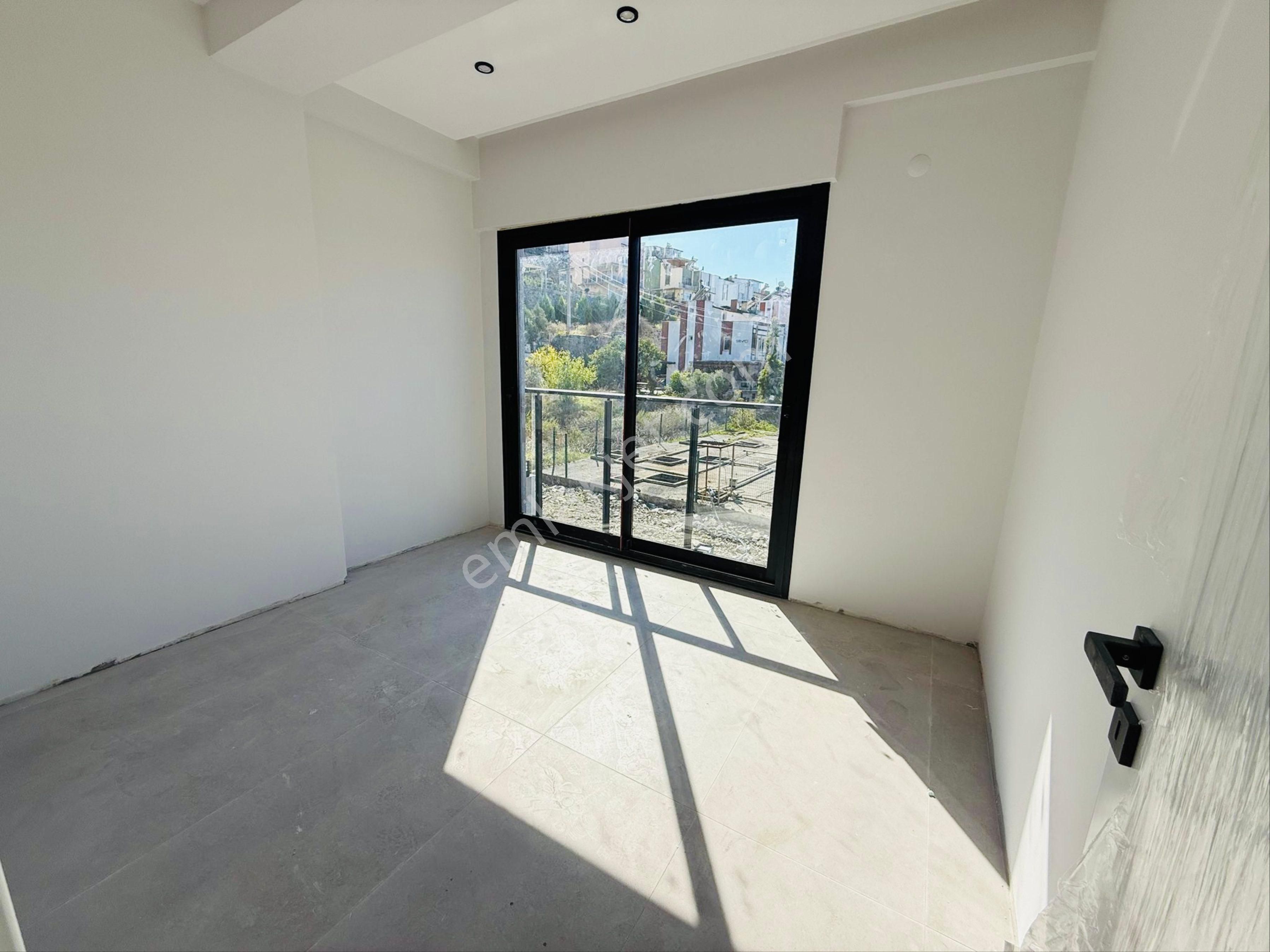 Kuşadası Güzelçamlı’da Ortak Havuzlu Satılık 2+1 Yazlık - Görsel 13