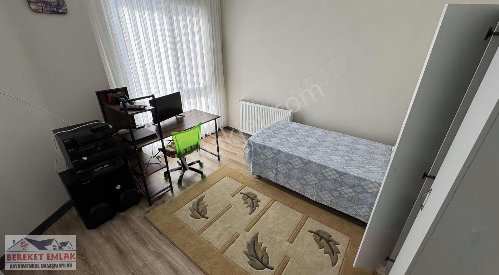 Bereket Emlak Sanayi Yoluna Cephe Satılık İkiz Villa - Görsel 10