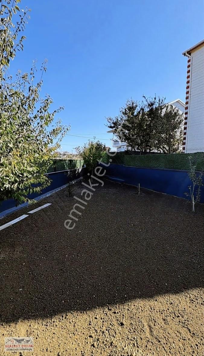 Bereket Emlak Sanayi Yoluna Cephe Satılık İkiz Villa - Görsel 3