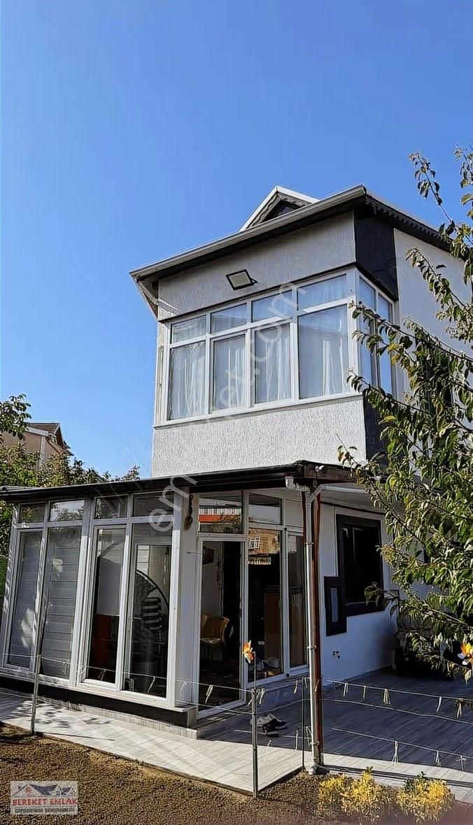 Bereket Emlak Sanayi Yoluna Cephe Satılık İkiz Villa - Görsel 5