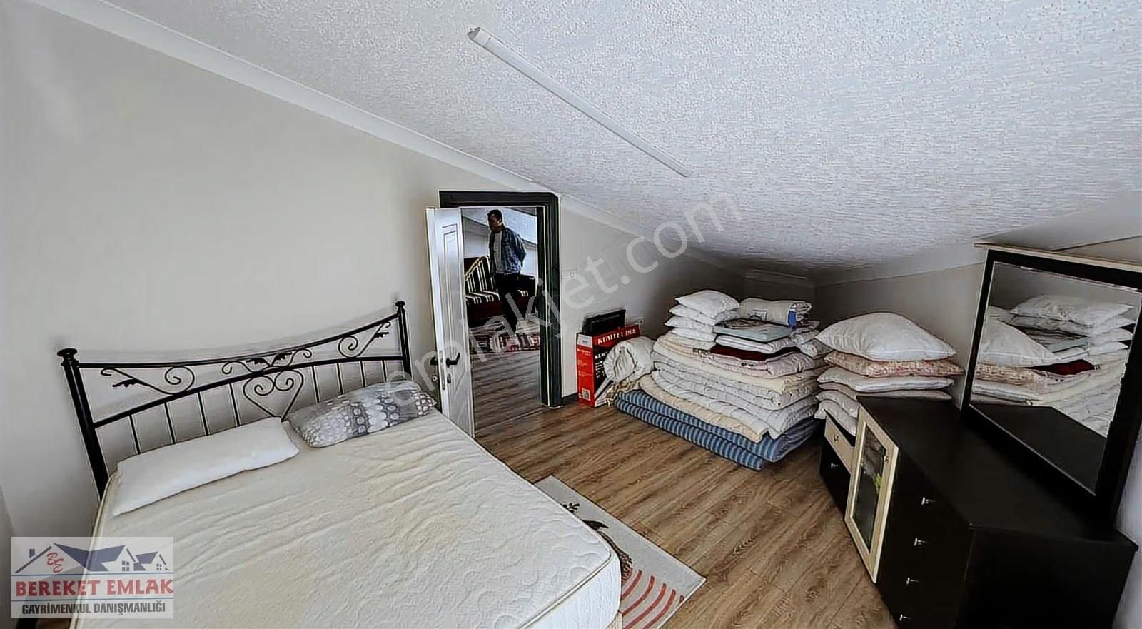 Bereket Emlak Sanayi Yoluna Cephe Satılık İkiz Villa - Görsel 16