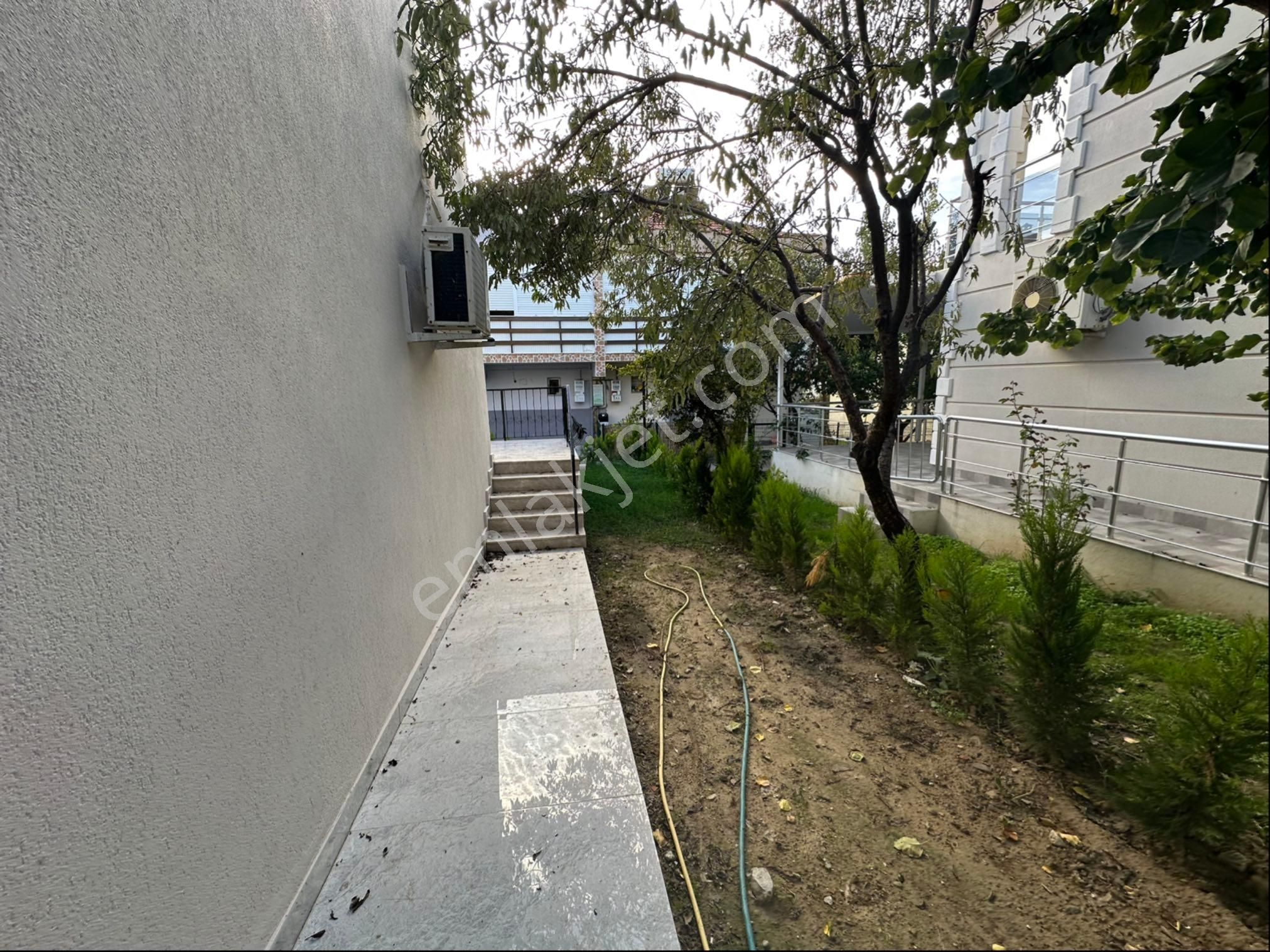 Kuşadası Kadınlar Denizinde Masrafsız 3+1 Harika Villa - Görsel 5