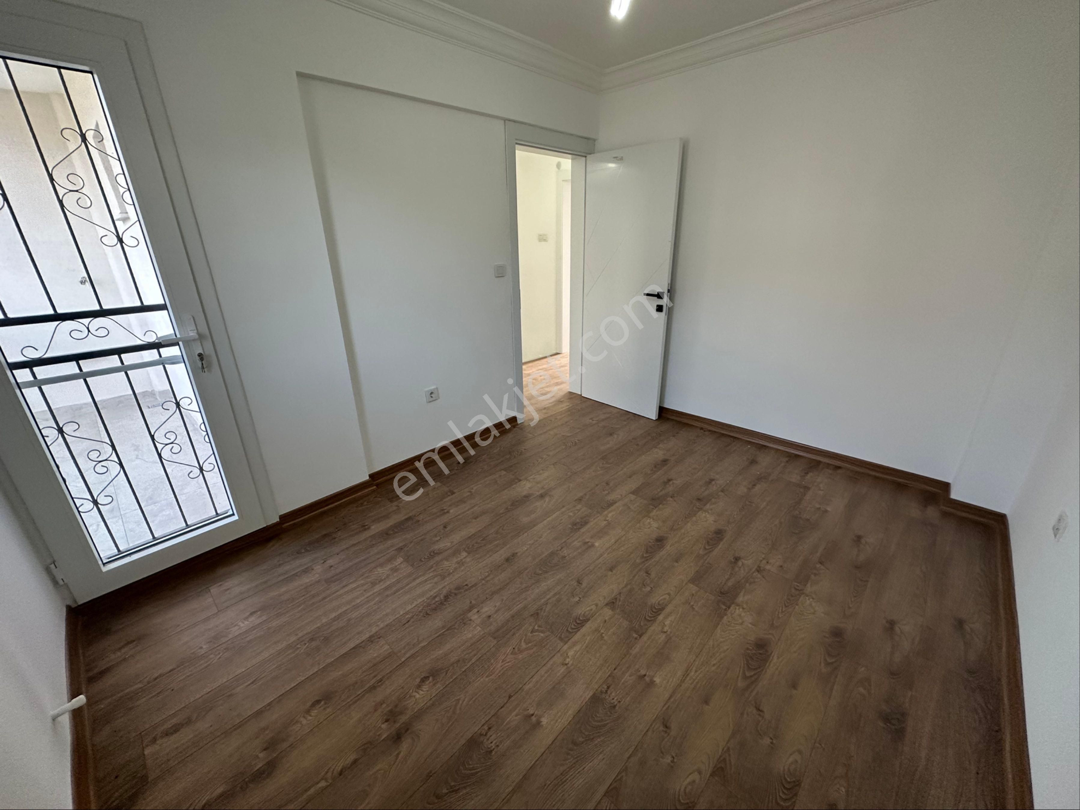 Kuşadası Kadınlar Denizinde Masrafsız 3+1 Harika Villa - Görsel 28