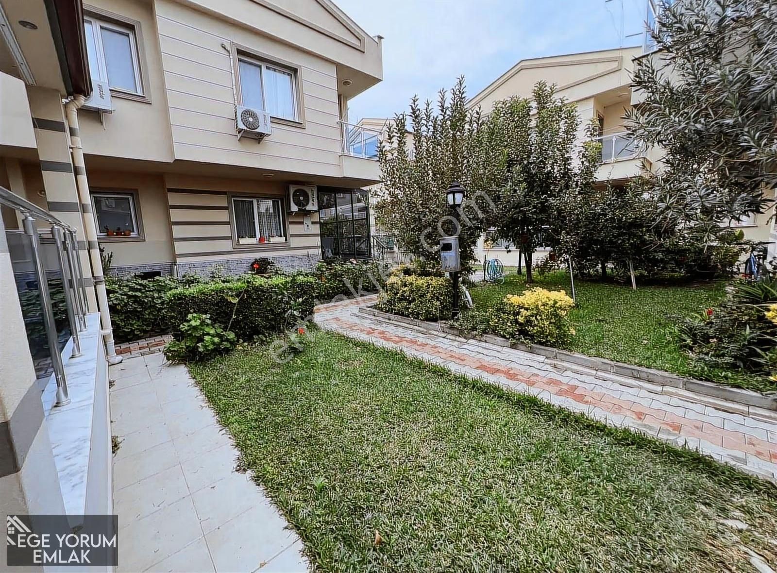 Özdere'de Denize Sıfır Site İçinde Modern Mimarili 3 +1 Villa - Görsel 9