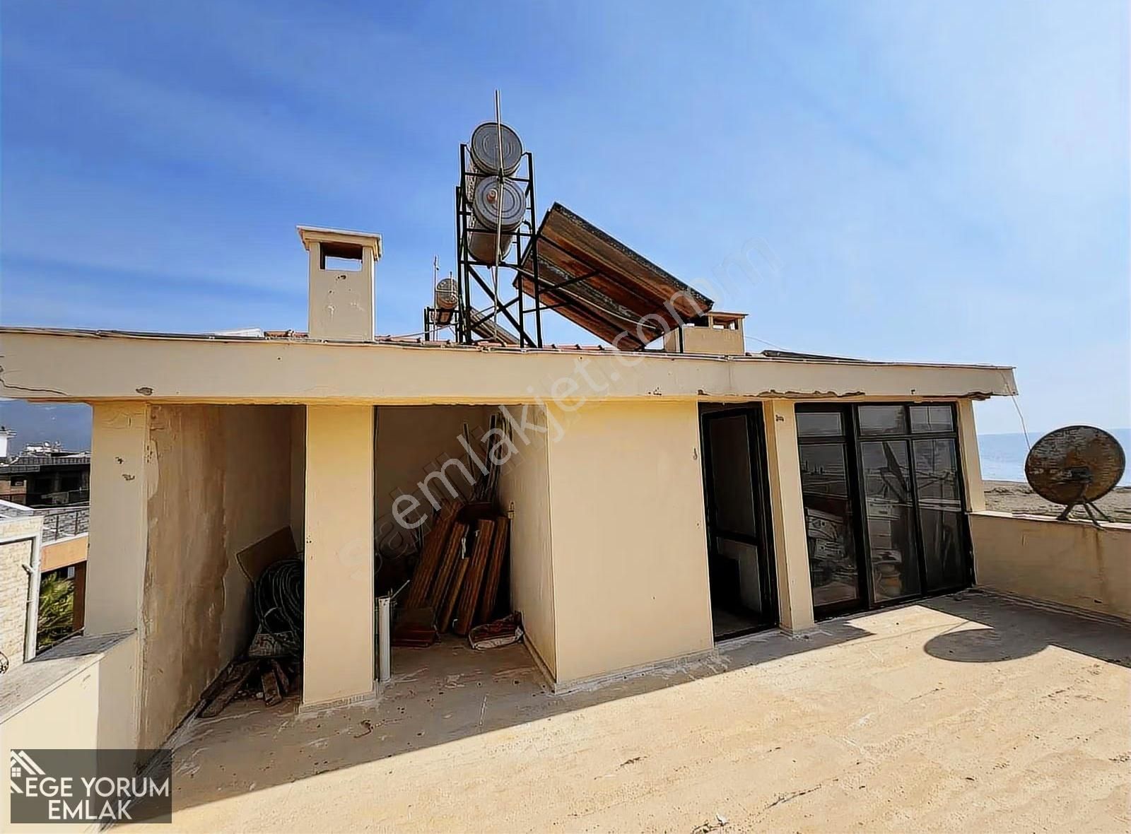 Denize Sıfır 3+1 Amerikan Mimarili Villa - Görsel 13