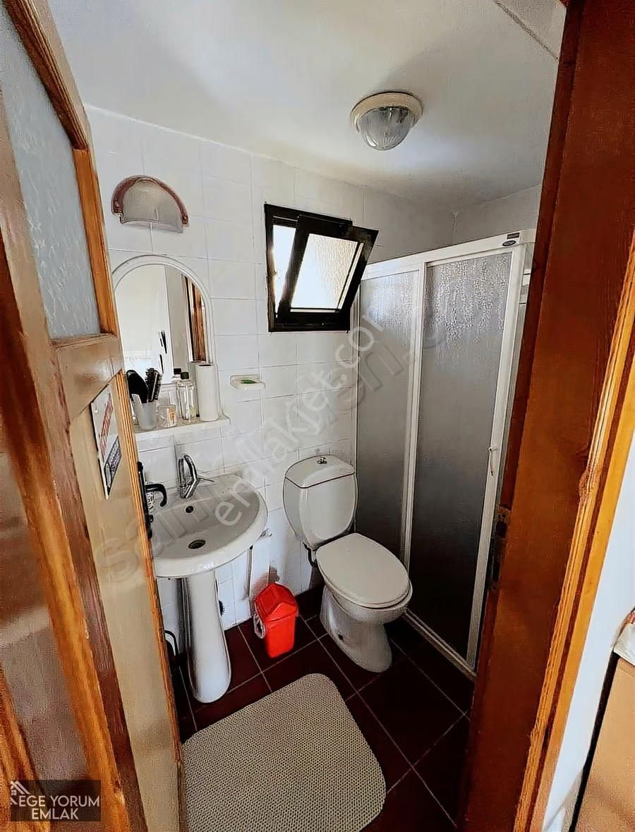 Gümüldür'de Deniz Ve Doğa Manzaralı Eşyalı 3 + 1 Villa - Görsel 4