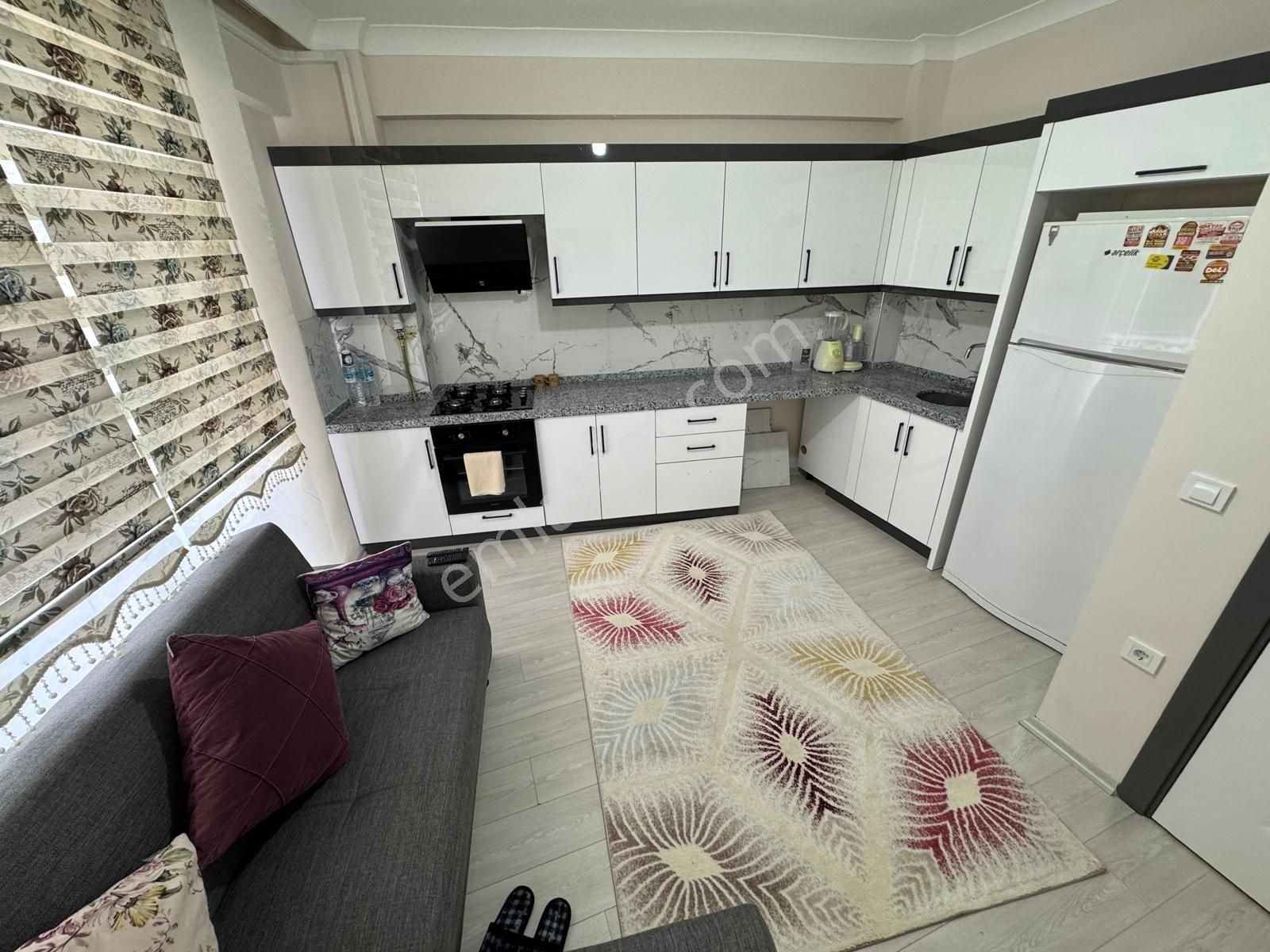 Edremit'de Askeriye Tarafında 1+1 Eşyalı Doğalgazlı Kiralık Daire - Görsel 5
