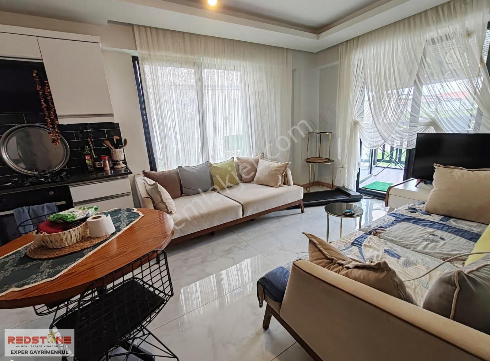 Havuzlu Sitede Verandalı Kombili Eşyalı Geniş 2+1 Yazlık Daire - Görsel 17