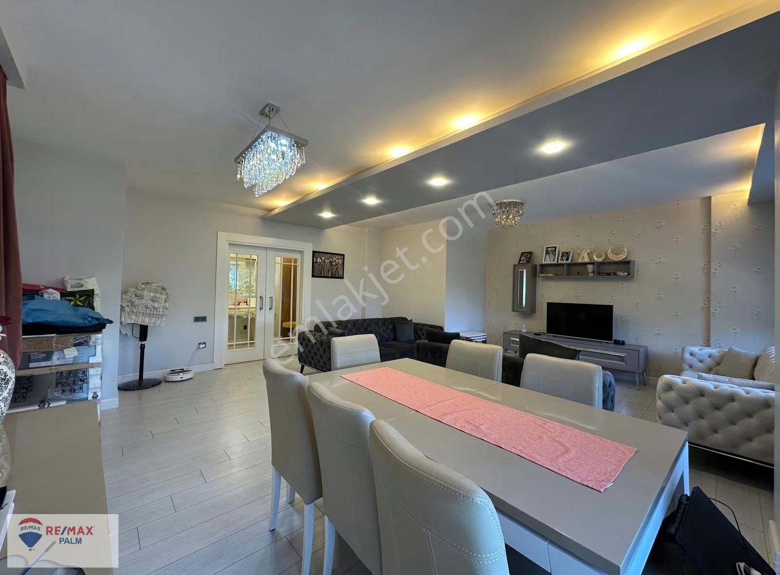 Remax Palm'den Cumhuriyet Konakları'nda Bahçeli Satılık Daire - Görsel 6